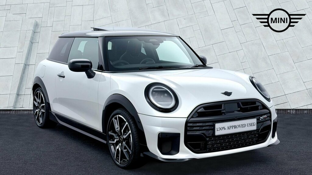 Mini Hatch Cooper C White