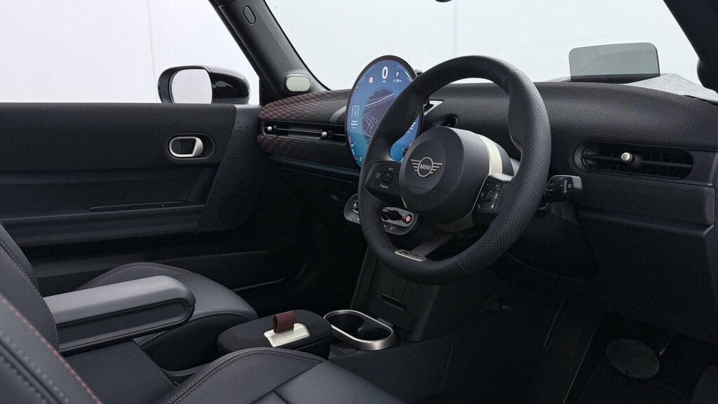 Mini Hatch Cooper C YK75GRA White #6