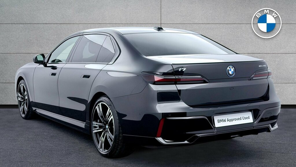 BMW i7 I7 Edrive50 M Sport Black #2