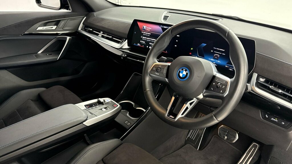 BMW iX2 Ix2 Xdrive30 Shadow Edition Black #6