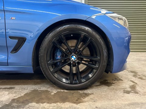 BMW 3 Series 330D M Sport Black #52