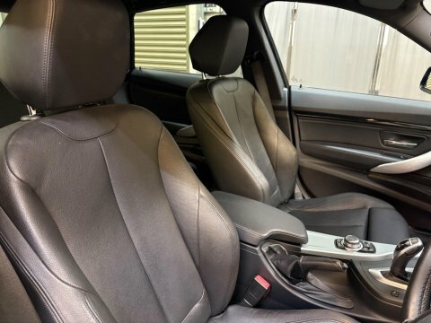 BMW 3 Series 330D M Sport Black #9