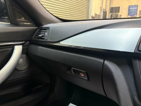 BMW 3 Series 330D M Sport Black #25
