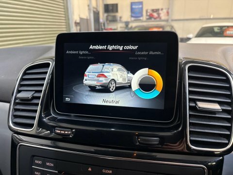 Mercedes-Benz GLE Class 3.0 Gle 350 D White #42