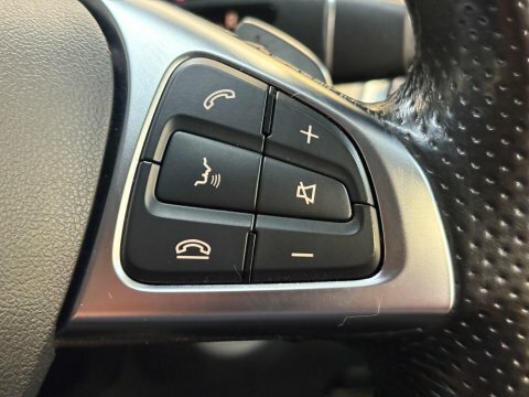 Mercedes-Benz GLE Class 3.0 Gle 350 D White #22
