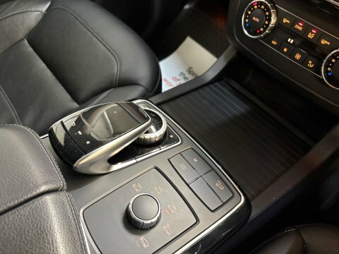 Mercedes-Benz GLE Class 3.0 Gle 350 D White #31