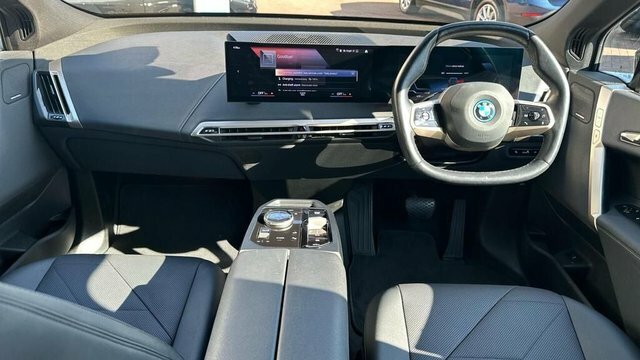 BMW iX 76.6Kwh M Sport Suv Black #4