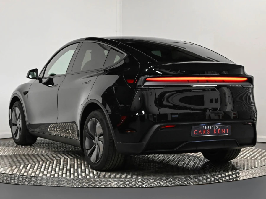 Tesla Model Y 84.7Kwh Dual Motor Long Range Suv A Black #3