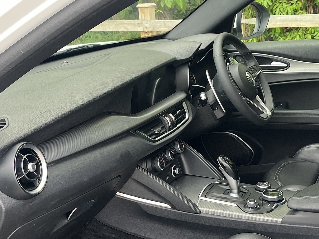 Alfa Romeo Stelvio 2.2 Td Nero Black #14