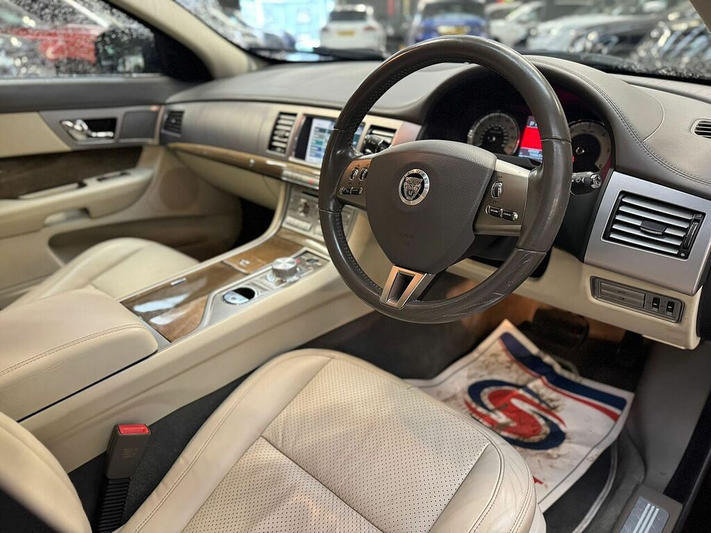 Jaguar XF Xf S Portfolio V6 Grey #8