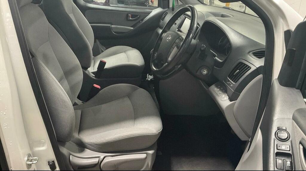 Hyundai I800 2.5 Crdi Se Nav Euro 6 White #5