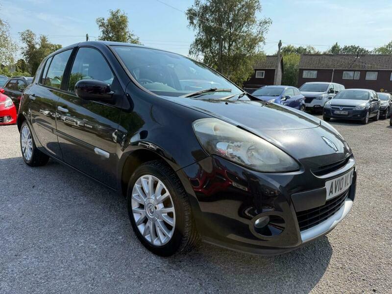 Renault Clio Dynamique Tomtom Black