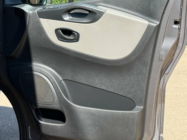 Renault Trafic Trafic Sl27 Sport Energy Dci Silver #30