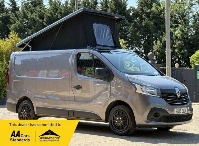 Renault Trafic 1.6 Dci 27 Business Panel Van S HJ15OLA Grey