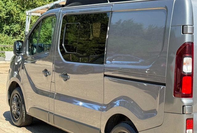 Renault Trafic Trafic Sl27 Sport Energy Dci Silver #26