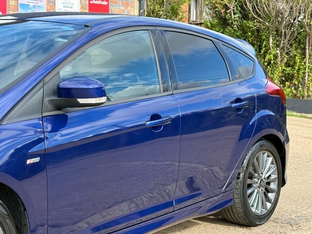 Ford Focus 1.0T Ecoboost St-line Euro 6 Ss Black #15