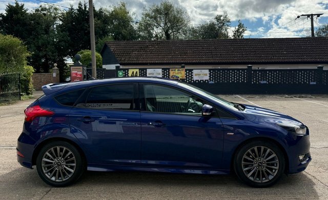 Ford Focus 1.0T Ecoboost St-line Euro 6 Ss Black #8