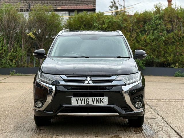 Mitsubishi Outlander 2.0H 12Kwh Gx4hs Cvt 4Wd Euro 6 Ss Black