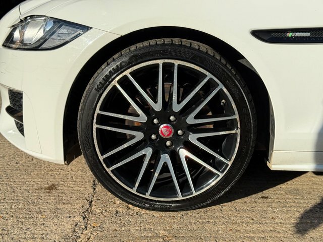 Jaguar XF 2.0 Portfolio 177 Blue #50