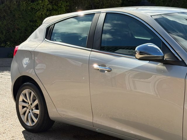 Alfa Romeo Giulietta Tb Multiair Super Blue #18