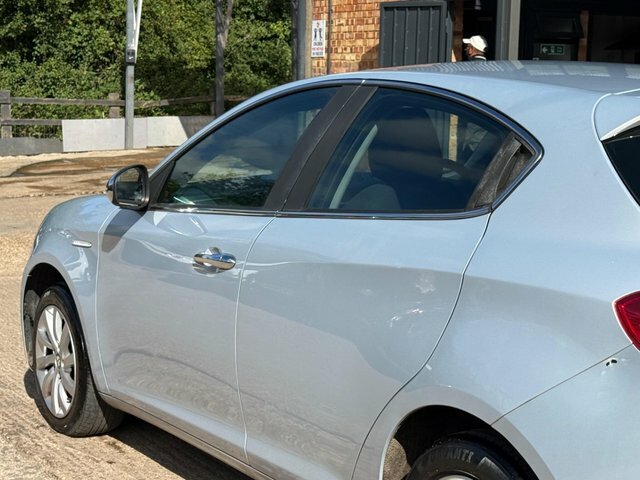 Alfa Romeo Giulietta Tb Multiair Super Blue #24