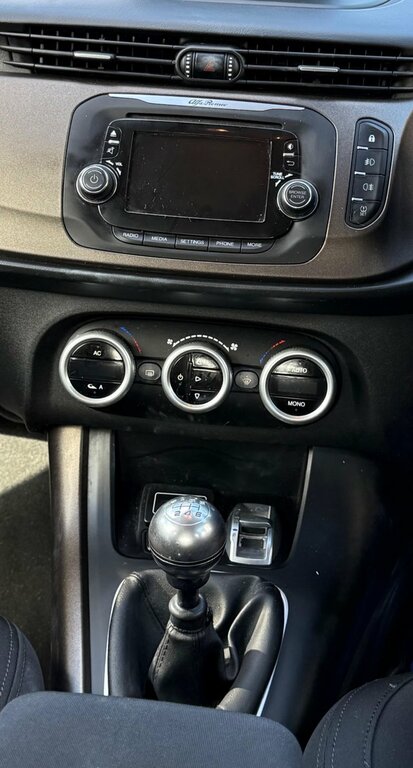 Alfa Romeo Giulietta Tb Multiair Super Blue #15
