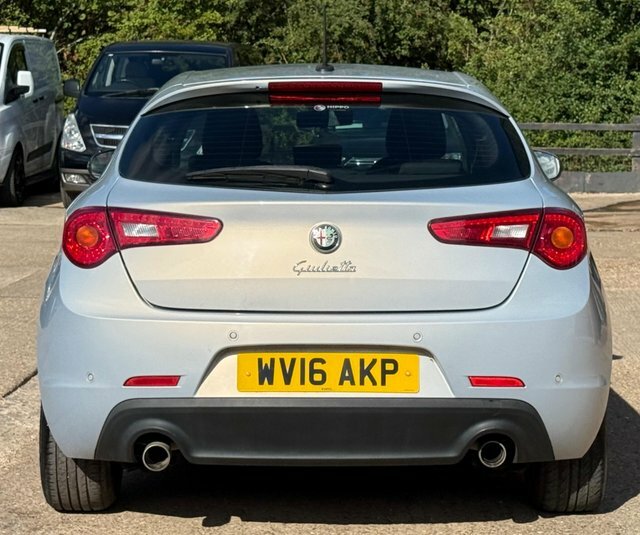 Alfa Romeo Giulietta 2.0 Jtdm-2 Distinctive Euro 6 Ss Silver #6