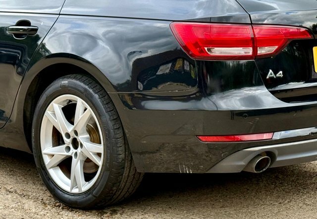 Audi A4 Avant 1.4 Avant Tfsi Sport Black #32