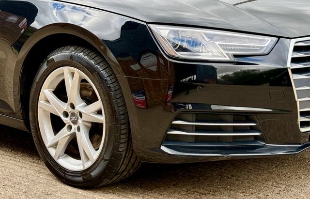 Audi A4 Avant 1.4 Avant Tfsi Sport Black #26