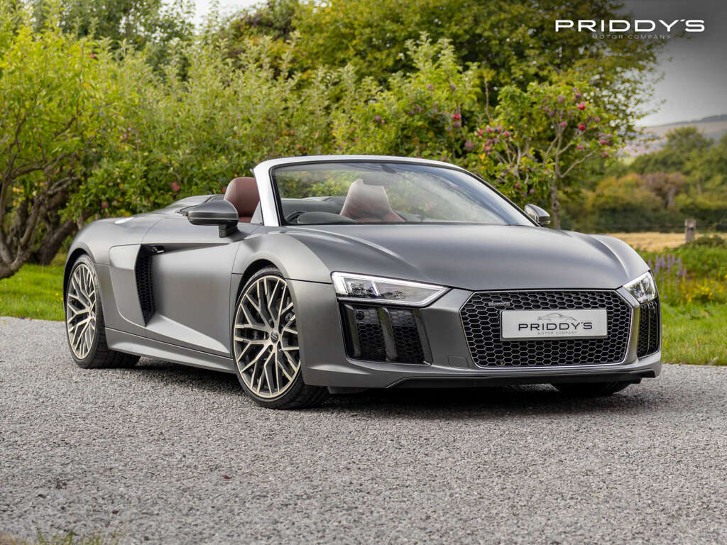 Audi R8 Convertible 5.2 R8 Spyder Quattro V10 4W Grey
