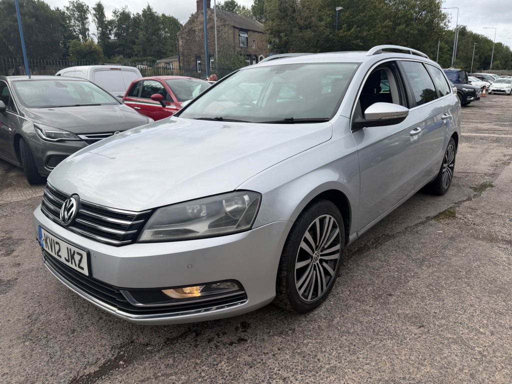 Volkswagen Passat Highline Tdi Bluemotion Technology 5-Door Grey #7