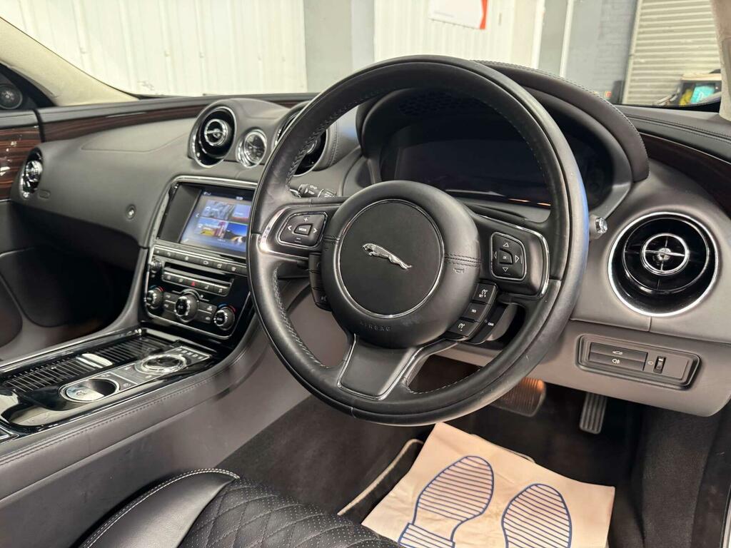 Jaguar XJ 3.0D V6 Lwb Black #50