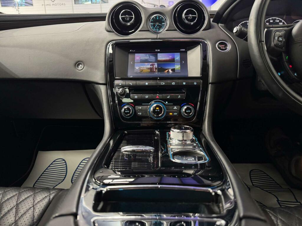 Jaguar XJ 3.0D V6 Lwb Black #74