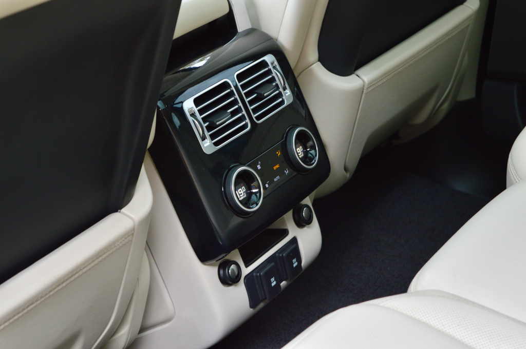 Land Rover Range Rover 5.0 V8 Sc 565 Dynamic Grey #16