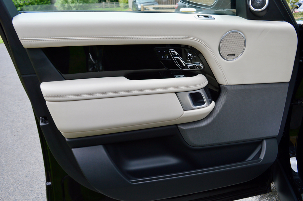 Land Rover Range Rover 5.0 V8 Sc 565 Dynamic Grey #31