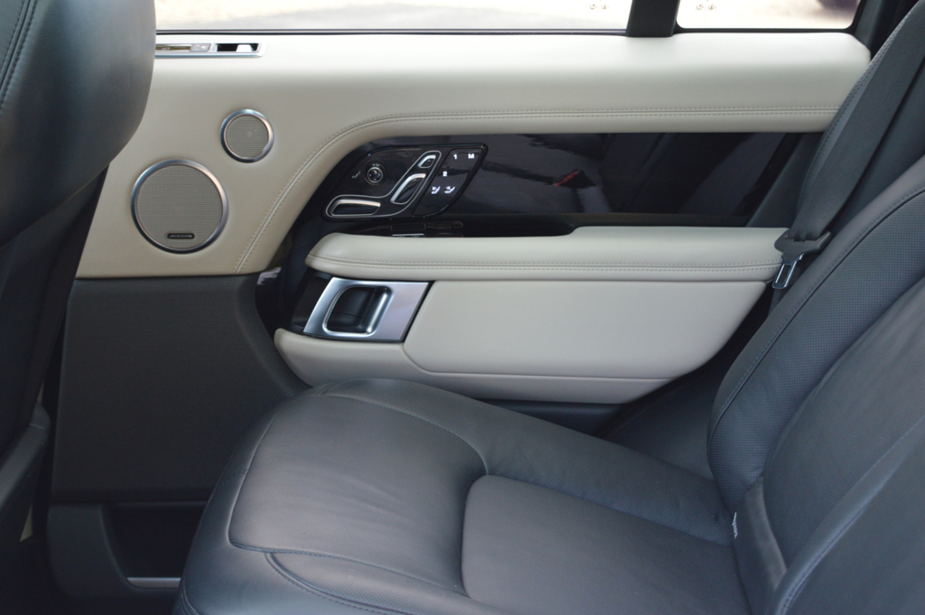 Land Rover Range Rover 4.4 Sdv8 Silver #17