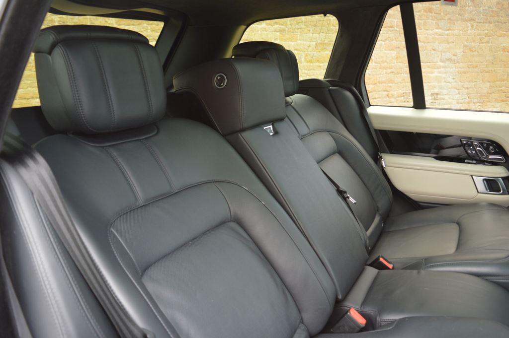 Land Rover Range Rover 4.4 Sdv8 Silver #30