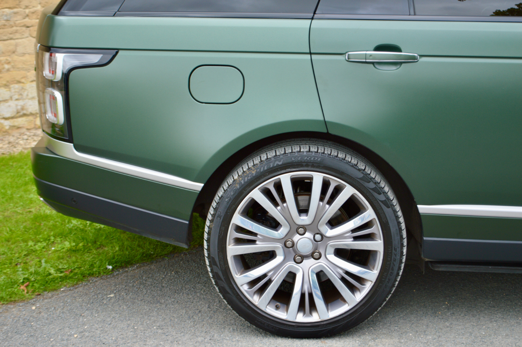 Land Rover Range Rover 2.0 P400e Westminster Black Grey #45