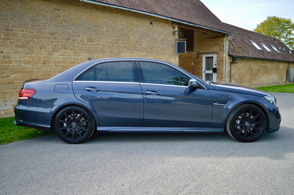 Mercedes-Benz E Class 3.0 E350 V6 Bluetec Amg Night Edition G-tronic Eu White #9