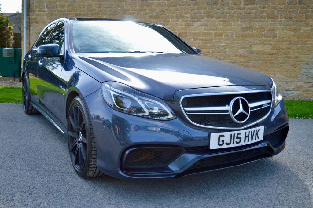 Mercedes-Benz E Class Saloon Blue #5