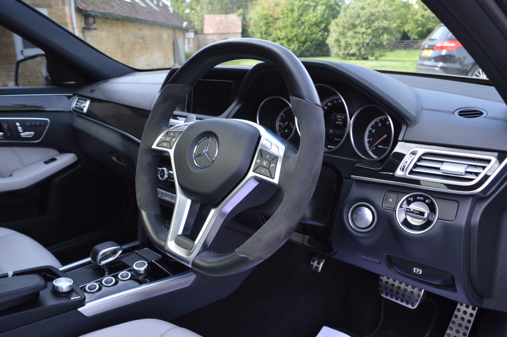 Mercedes-Benz E Class 3.0 E350 V6 Bluetec Amg Night Edition G-tronic Eu White #62