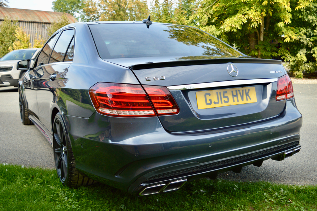 Mercedes-Benz E Class 3.0 E350 V6 Bluetec Amg Night Edition G-tronic Eu White #63
