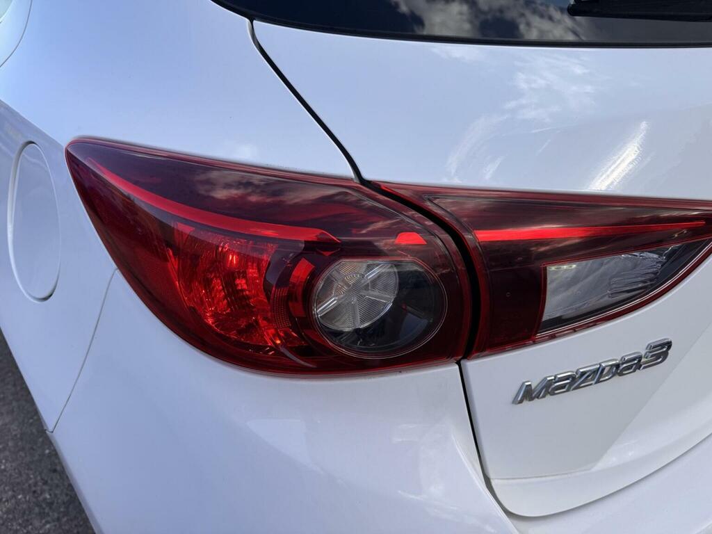 Mazda 3 2.0 Skyactiv-g Sport Black Euro 6 Ss White #37