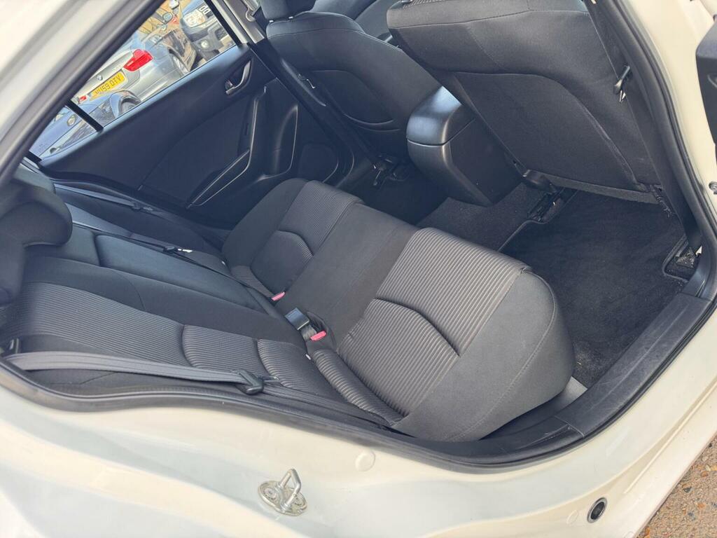 Mazda 3 2.0 Skyactiv-g Sport Black Euro 6 Ss White #13