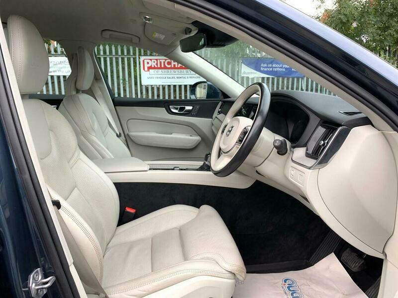 Volvo XC60 D4 Momentum Awd Blue #43