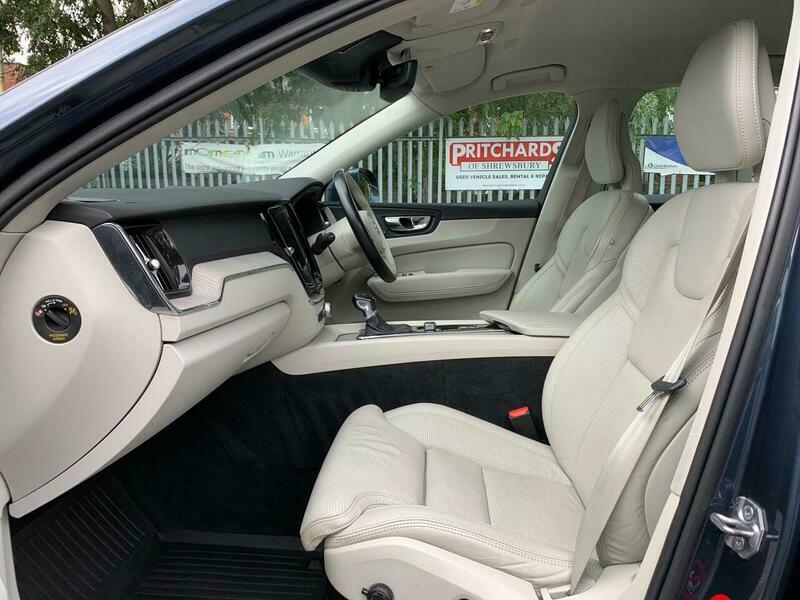 Volvo XC60 D4 Momentum Awd Blue #44