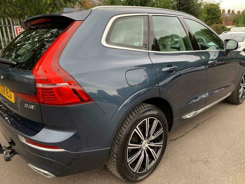 Volvo XC60 D4 Momentum Awd Blue #27