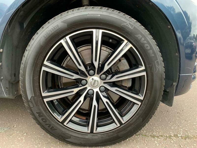 Volvo XC60 D4 Momentum Awd Blue #23
