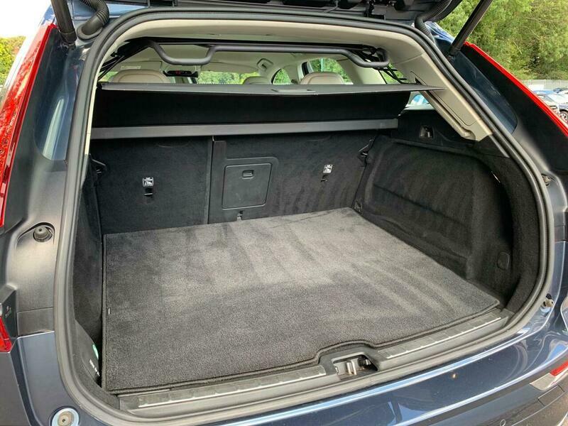 Volvo XC60 D4 Momentum Awd Blue #29