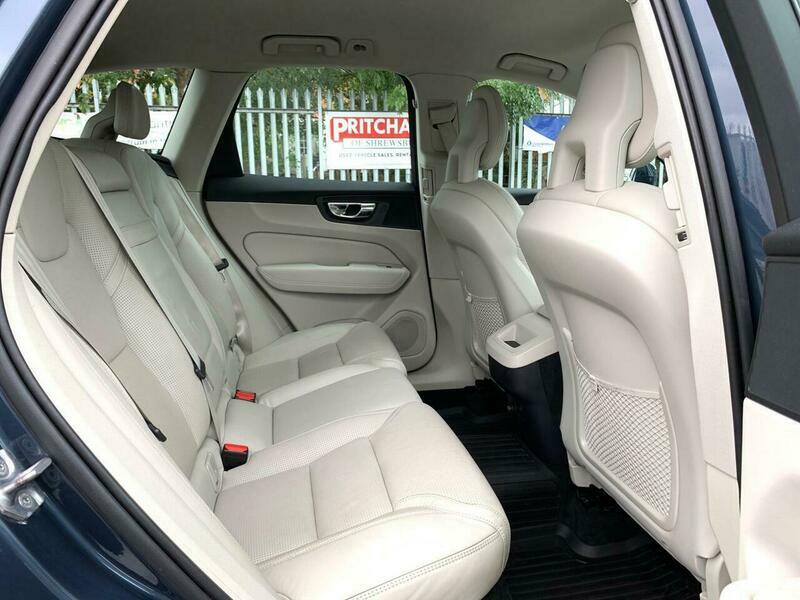 Volvo XC60 D4 Momentum Awd Blue #42